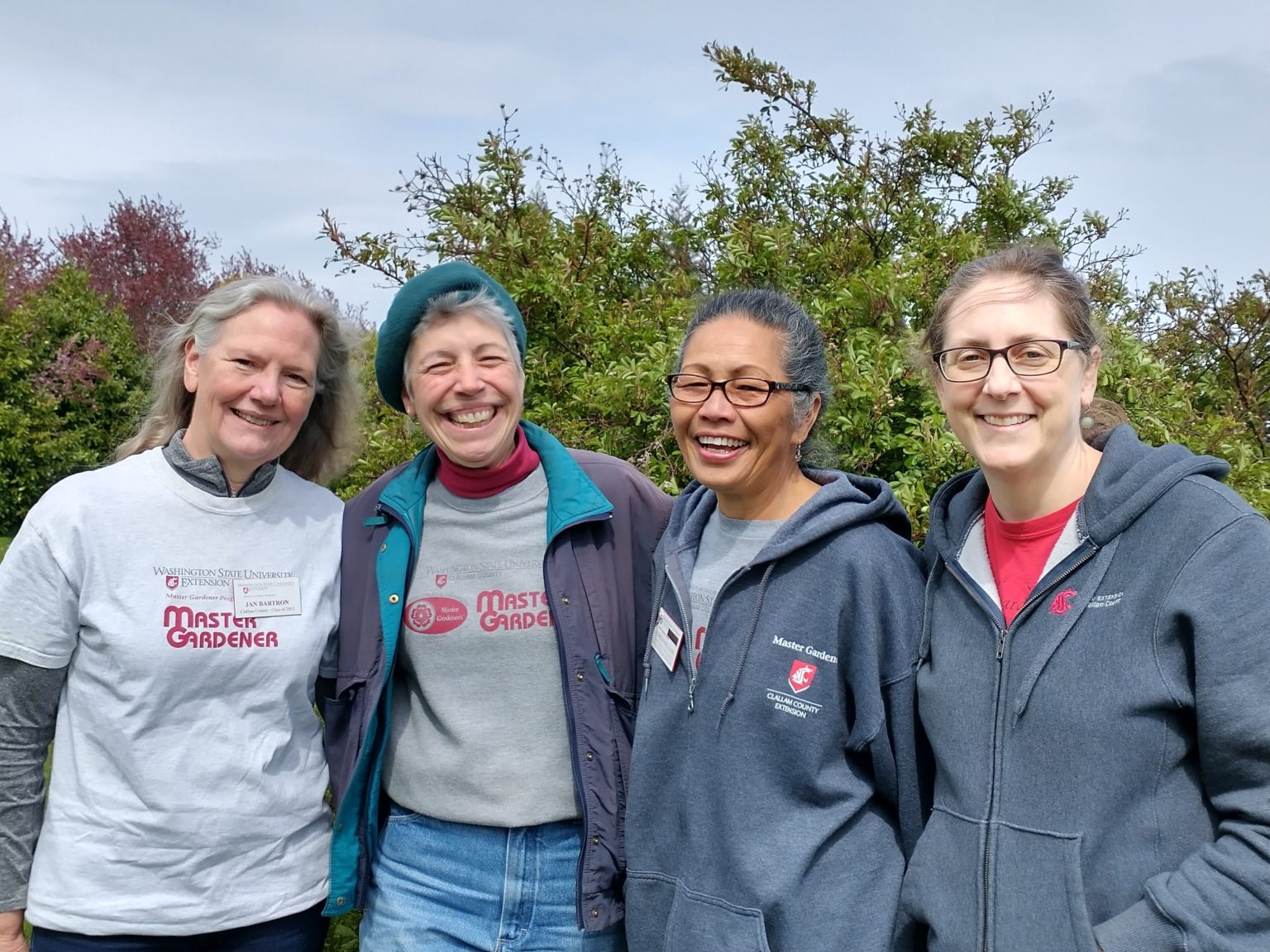 Become A Master Gardener – Clallam County Master Gardener Foundation